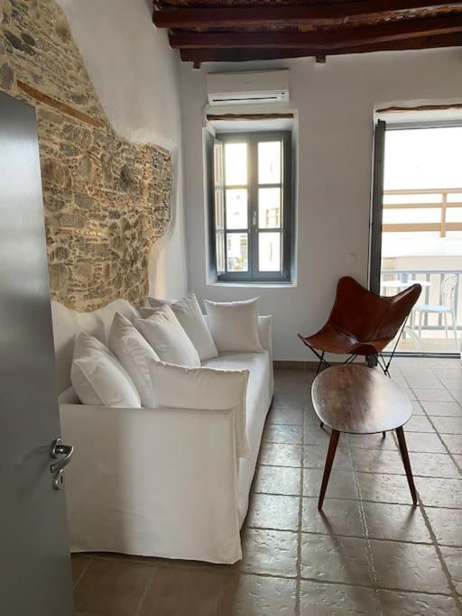 Venghera Naousa Apartment In The Heart Of Naousa Exterior foto